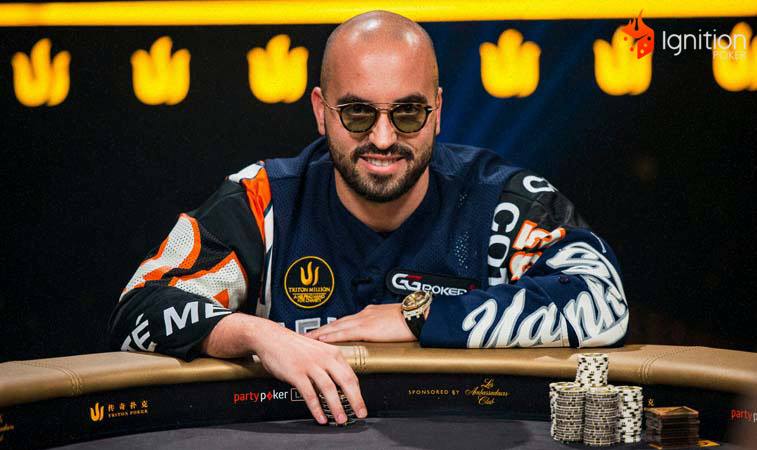 bryn kenney poker Bryn Kenney sorridente com seu stack em uma mesa de poker
