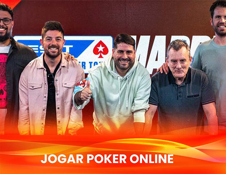 time profissional poker Time de poker celebrando em uma competição