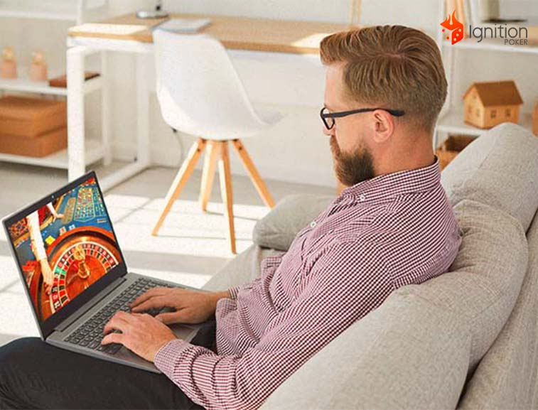 apostar casino online Hombre jugando ruleta desde su casa