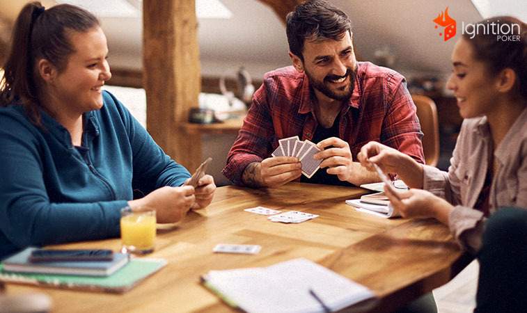 aprender poker estrategias Jugadores de poker estudiando