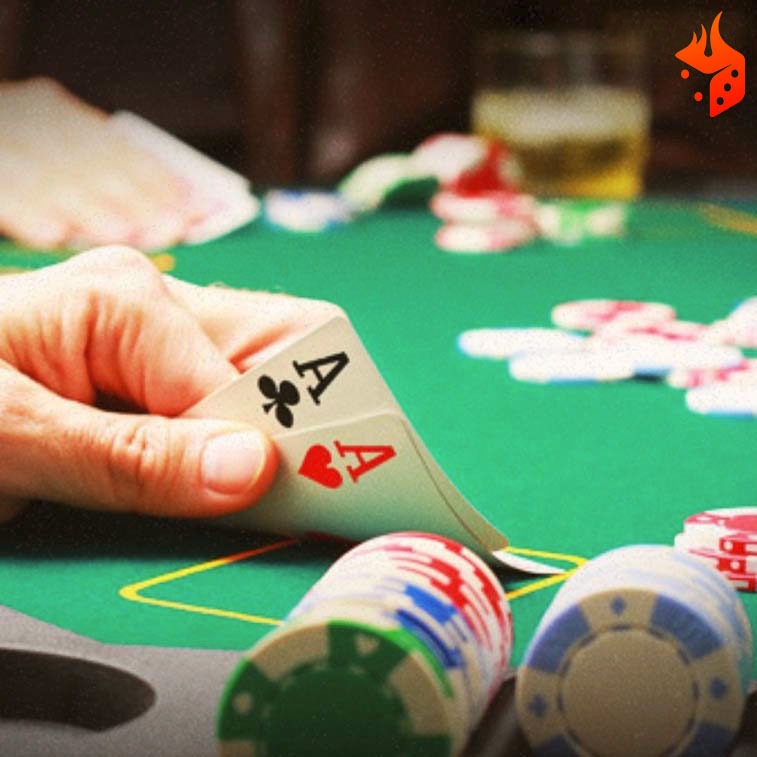 cartas poker torneo 1 Mano con ases de poker