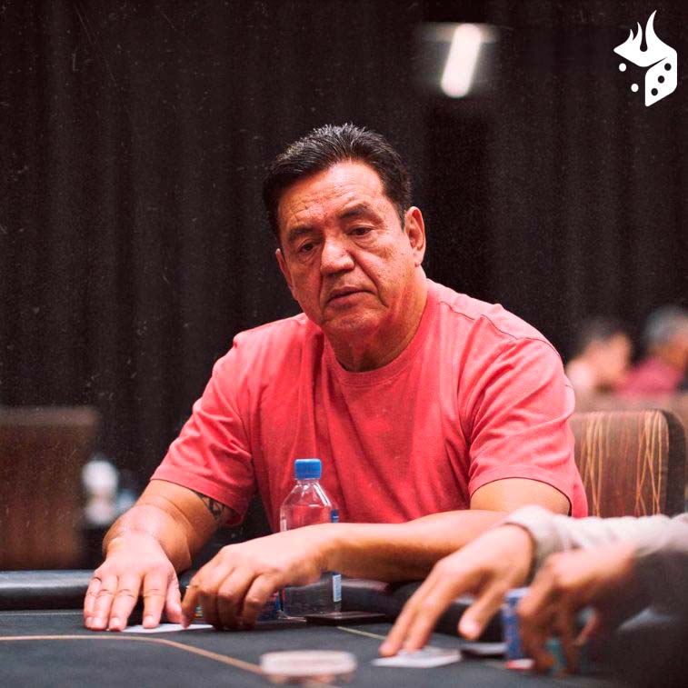 jugador luis velador 1 Luis Velador en mesa de poker