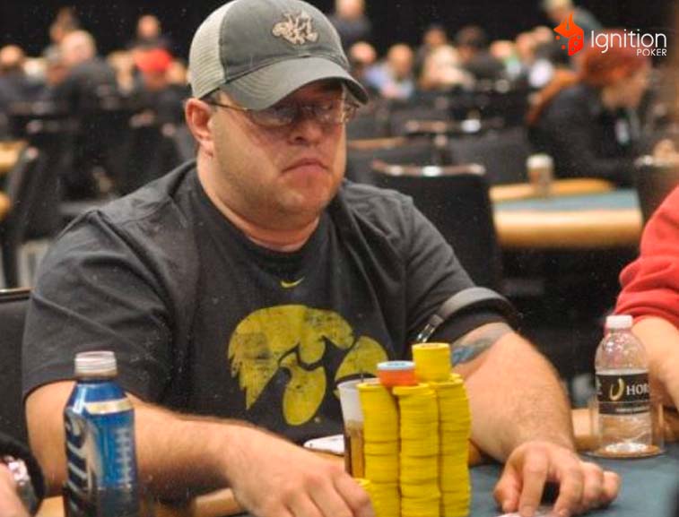 torneos nocturnos cdmx Jeff Fielder en torneo de poker en el Casino Palace