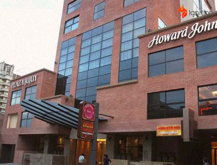 casino plaza jujuy Entrada al Howard Johnson Plaza en Jujuy