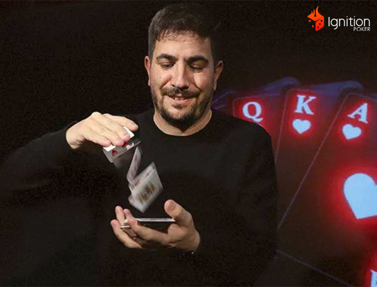 gaston martinez poker Gaston Martínez mezclando cartas