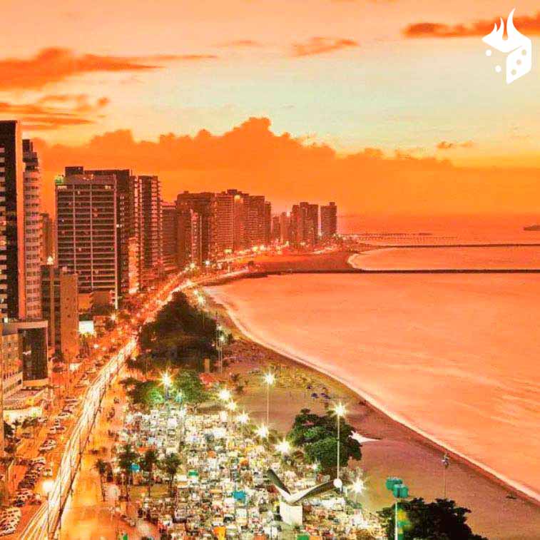 praia nordeste fortaleza Praia do Meireles na Beira Mar de Fortaleza