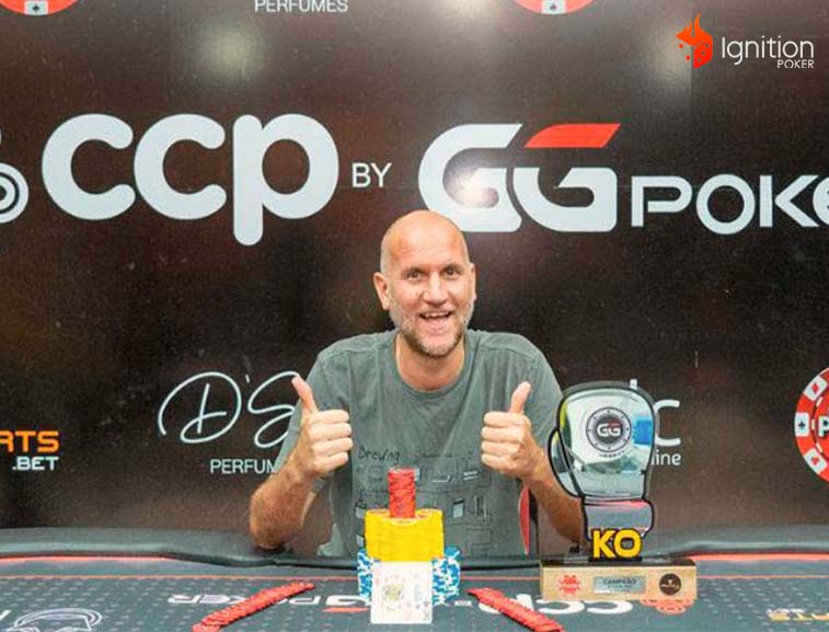 torneio ccp natal Campeão norueguês Roger posando para foto no torneio CCP