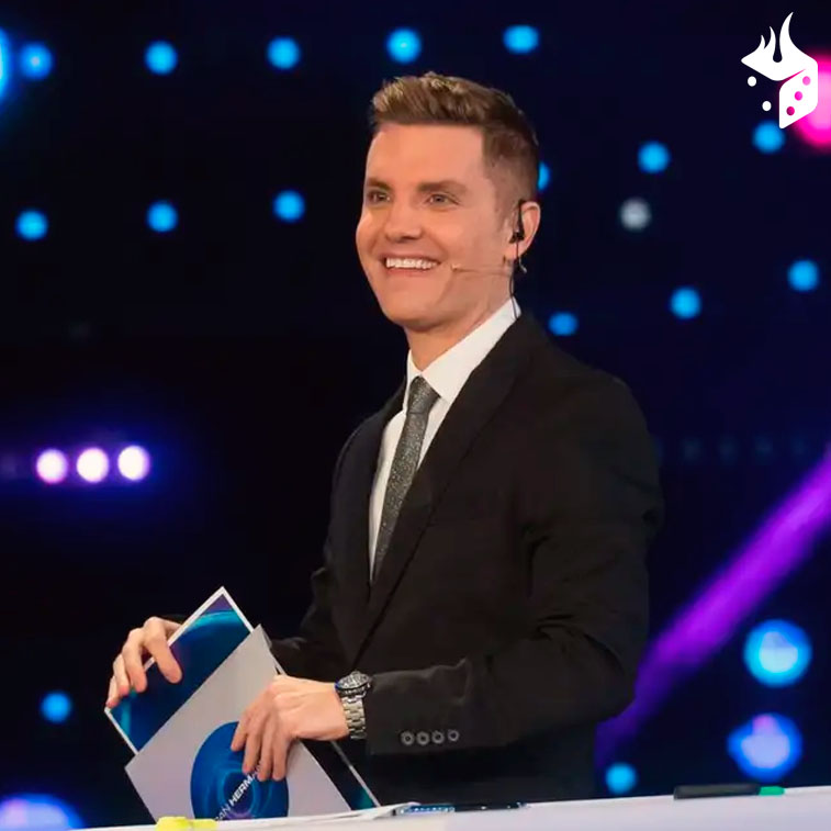 noche eliminacion gh Santiago Del Moro presentando Gran Hermano