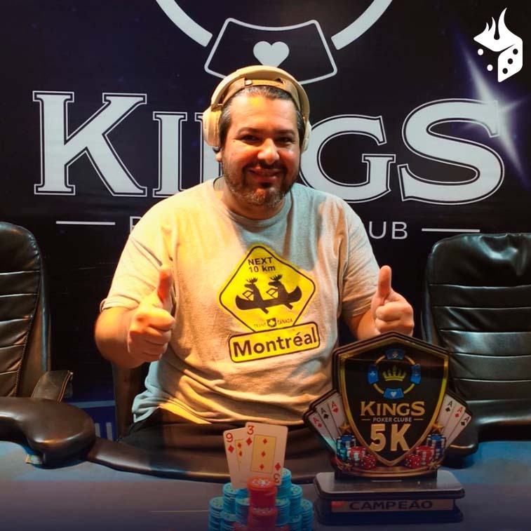 image 28 Fernando Frango após ganhar torneio no Kings Poker Clube