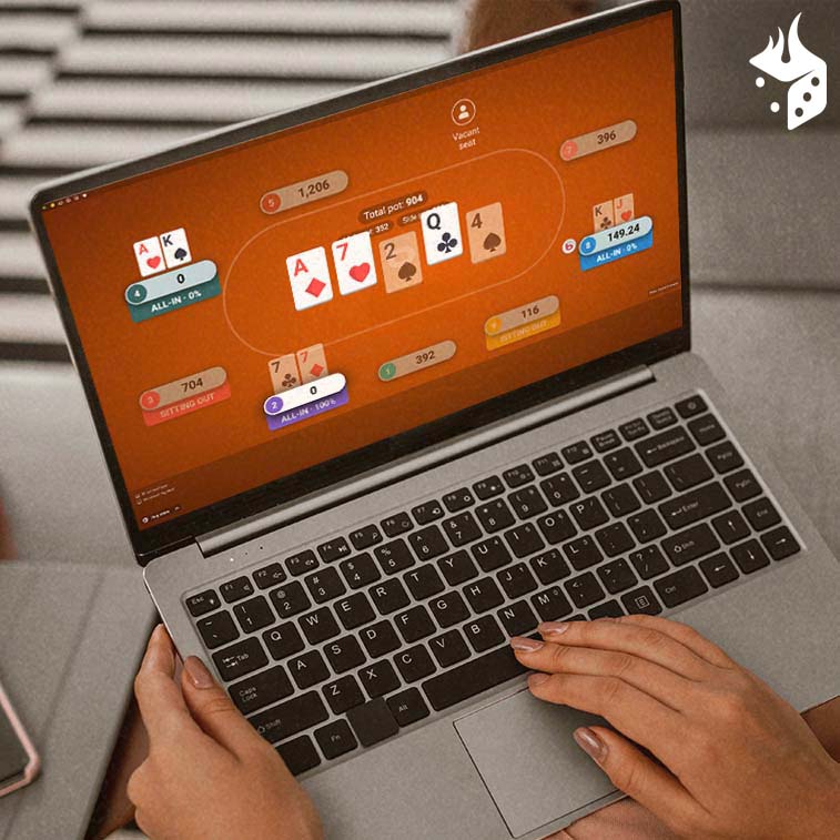 apostar texas holdem Mano de mujer jugando poker online
