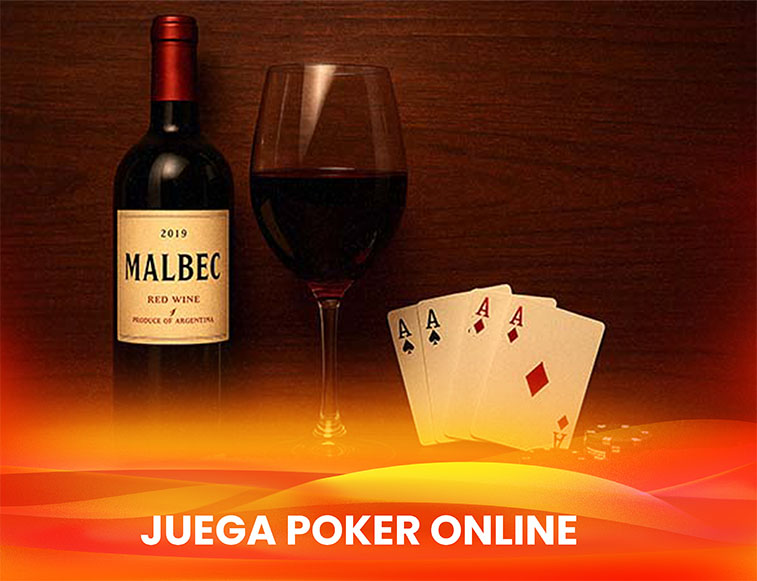 Copa de vino con cartas y fichas de poker