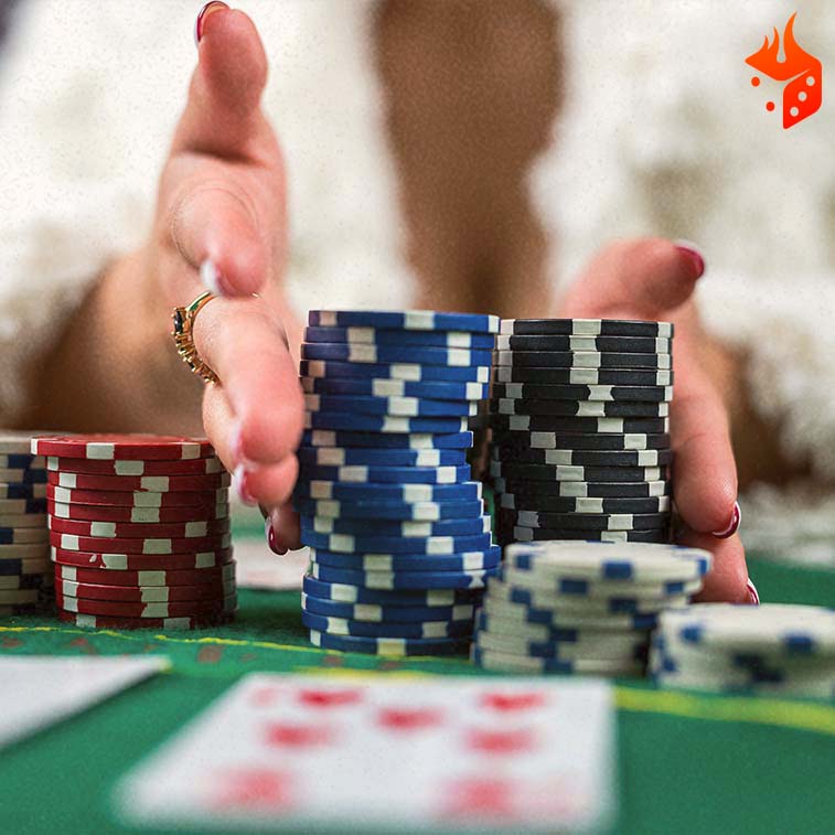 odds poker omaha Mulher apostando pilha de fichas no poker