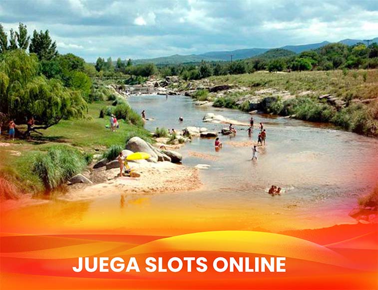paisaje traslasierra cordoba Paisaje de un río en Traslasierra, Córdoba